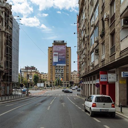 Апартаменты Sunny 2Br Flat - Old Town View Бухарест Экстерьер фото